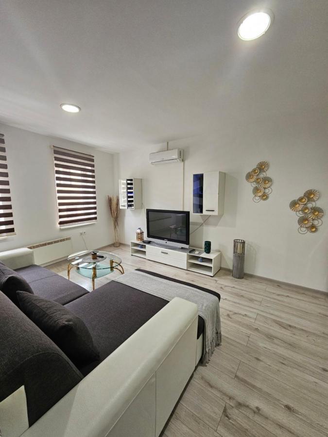 Apartment Aria Винковцы Экстерьер фото